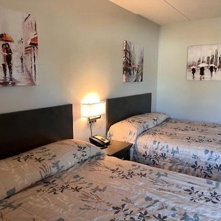 Kirkfield Motor Hotel Виннипег Экстерьер фото